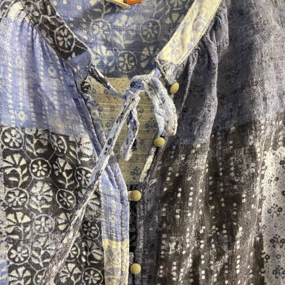 Pilcro Anthropologie Blouse Tunic‎ Patchwork Print Tiered Medium Petite - Picture 4 of 12